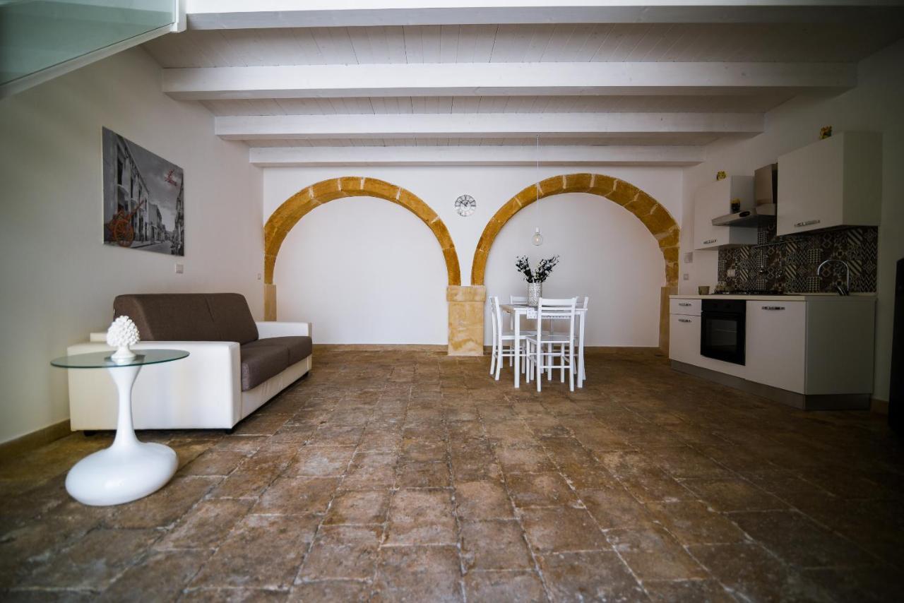 Villa LA CARRETTERIA, ospitalità siciliana à Avola Extérieur photo